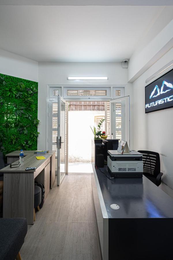 Futuristic Inn Ho Chi Minh Zewnętrze zdjęcie